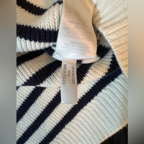 NWOT J.Crew Relaxed Emilie Sweater Lady Jacket Size Medium - Picture 10 of 12